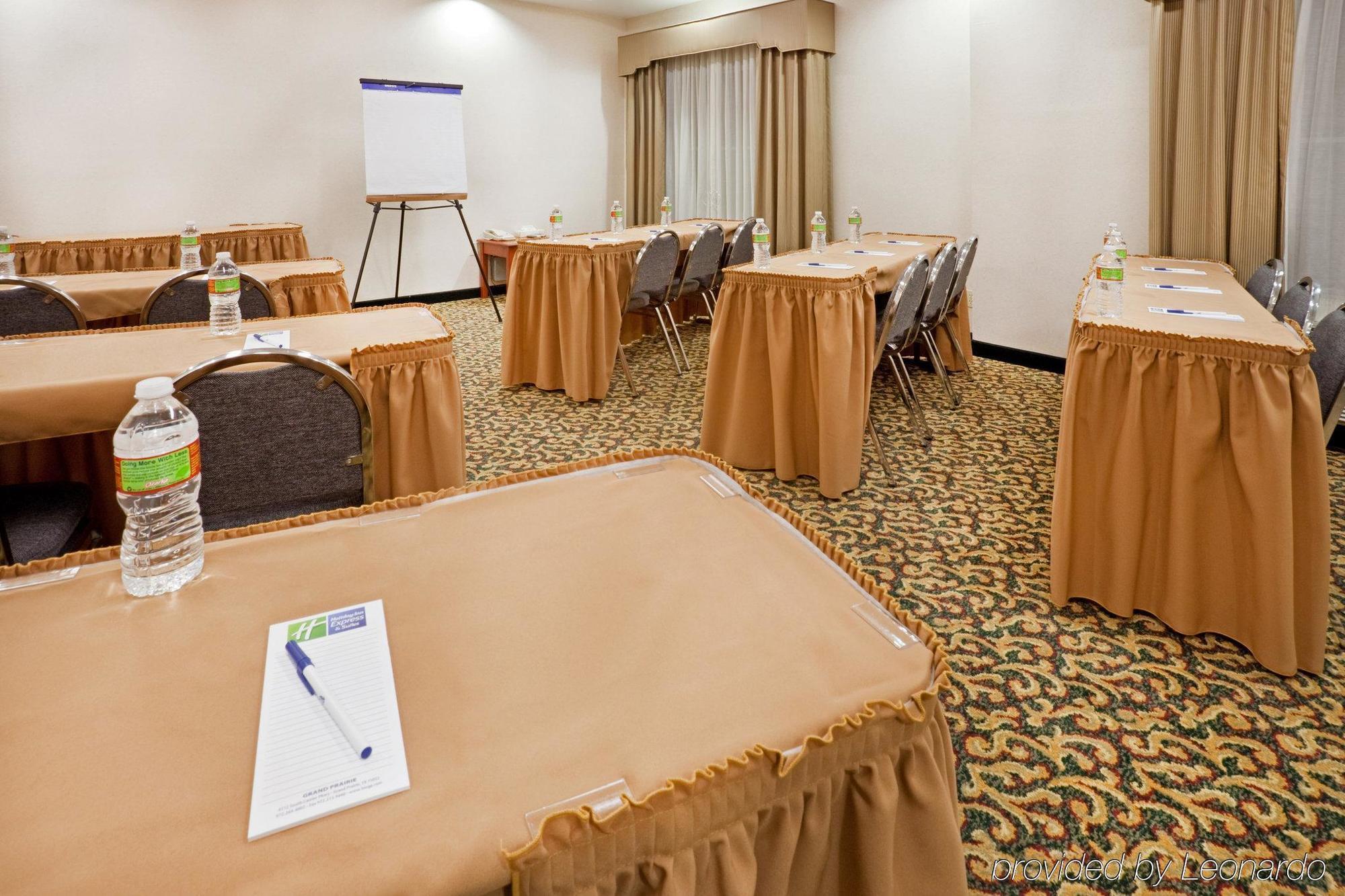 Holiday Inn Express Hotel & Suites Dallas - Grand Prairie I-20 By Ihg Einrichtungen foto